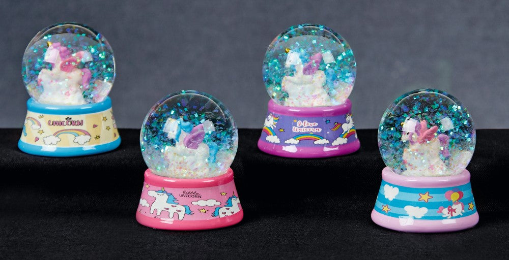 1 x Mini 4.5cm Unicorn Snowglobe