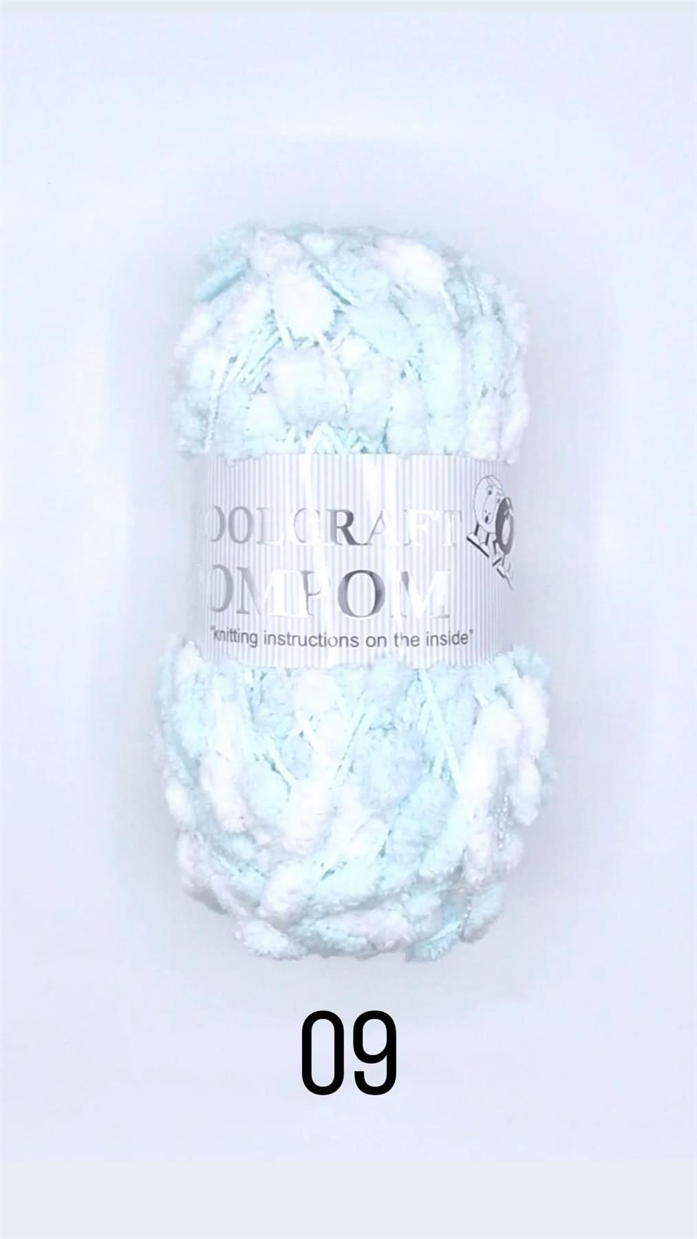 Pom Pom Yarn Mint White