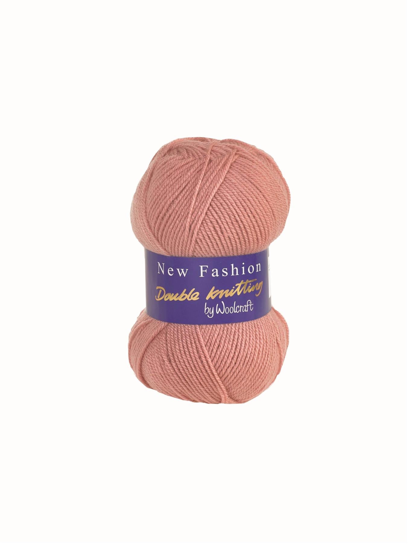 Double Knitting Yarn Pale Rose 202