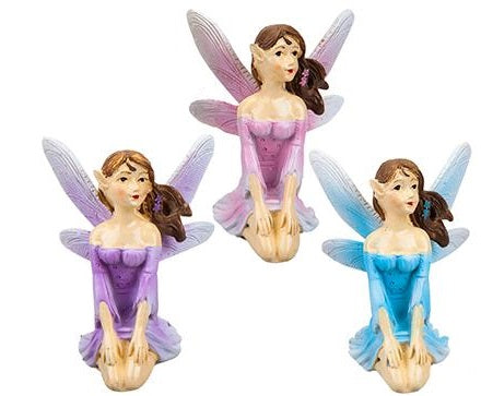 1 x Elegant Kneeling Fairy Ornament